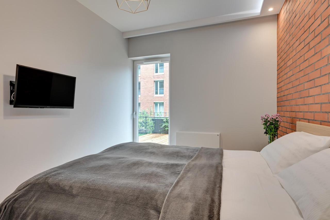Central Apartment - Free Private Parking Gdańsk Buitenkant foto
